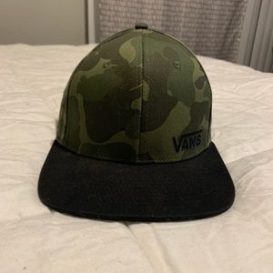 Vans Camo SnapBack Hat